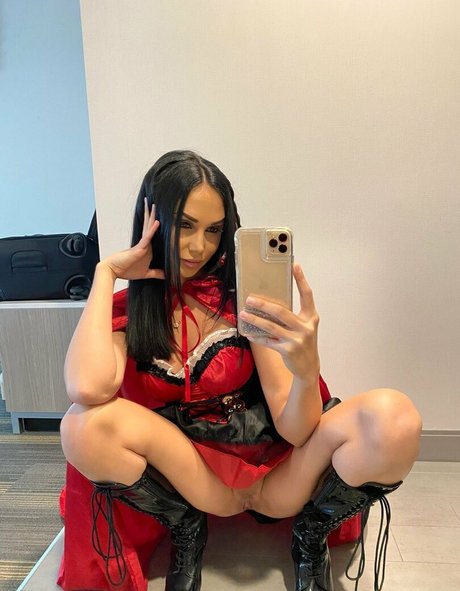 arianamarie actrice artistique des photos