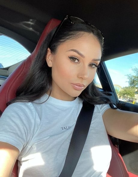 fellation publique onlyfans beau sexe archive