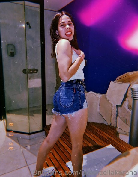 ladoncellakerana mannequin photo