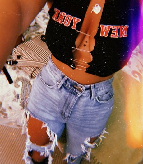 Hannah Malvone star pornographique des photos