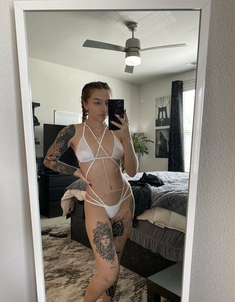 ravengonewildfree modèle parfait images