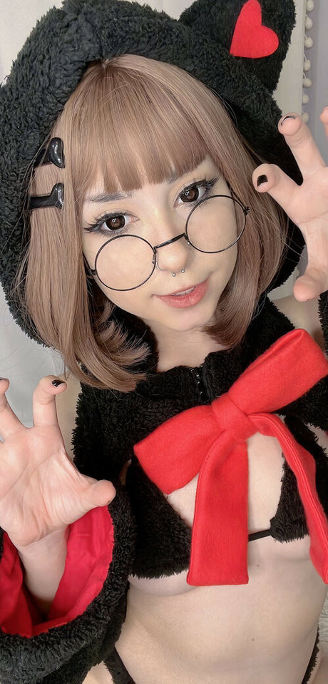 Feyrechan modèle érotique photos