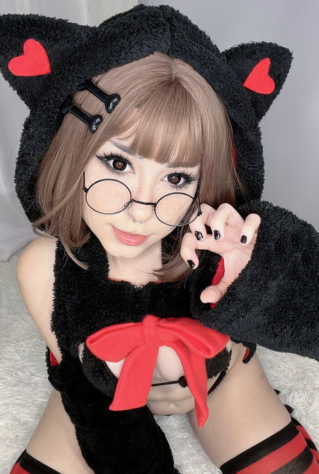 Feyrechan actrice chaude galeries