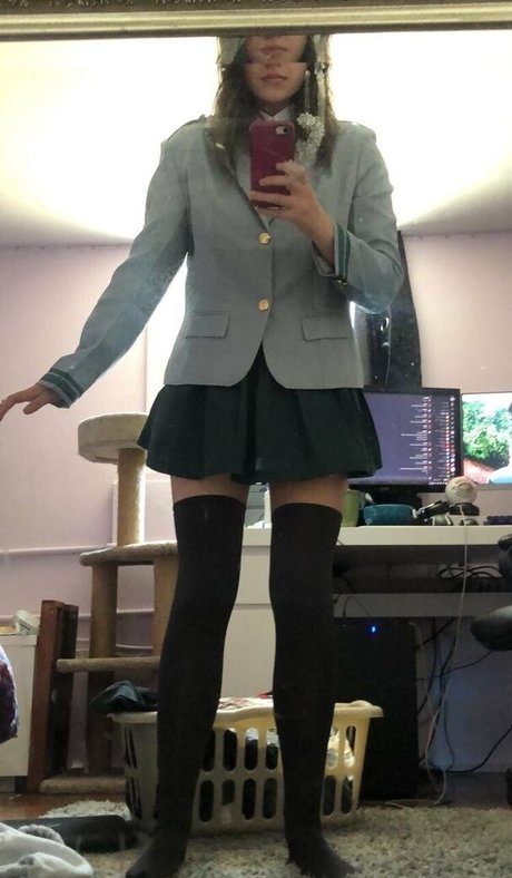 aprilwintersfree jolie actrice archive