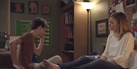 Julia Stiles actrice érotique photos