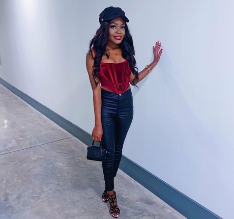 only1blair modèle adulte galerie