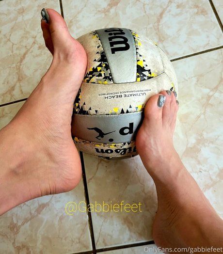 gabbiefeet beau modèle archive