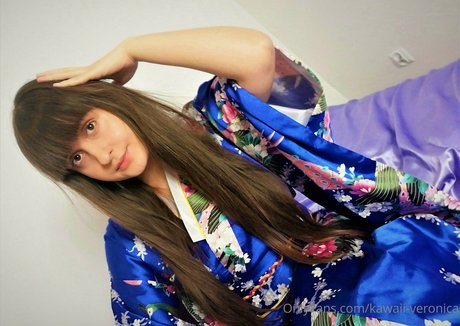 kawaii veronica modèle artistique galeries