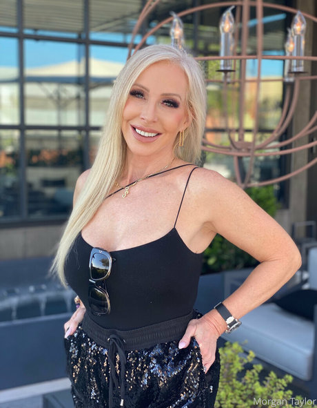 azmorganxoxo modèle xxx images