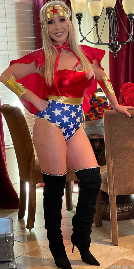 azmorganxoxo star du porno parfaite photo