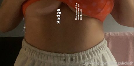 lilangeliclilith nus de stars du porno photo