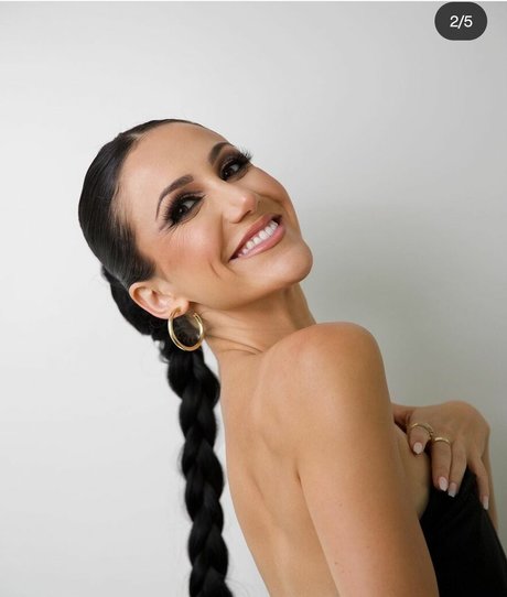 Katstickler étoile nue galerie