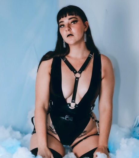 Bratty Maria actrice pornographique photo