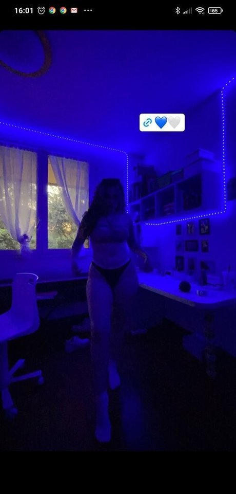 Martina Campo Martic modèle de sexe archive