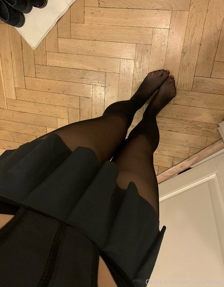 nylonmeg star du porno exclusive archive