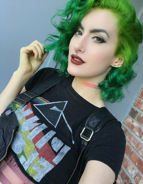 bikini nu onlyfans haute définition érotique image