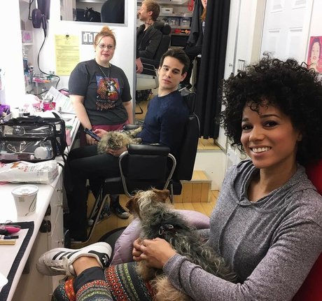 cuisses épaisses onlyfans assez nue galerie