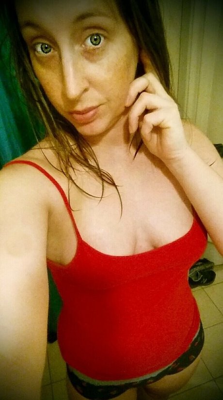 beersoakedangel02 actrice adulte image