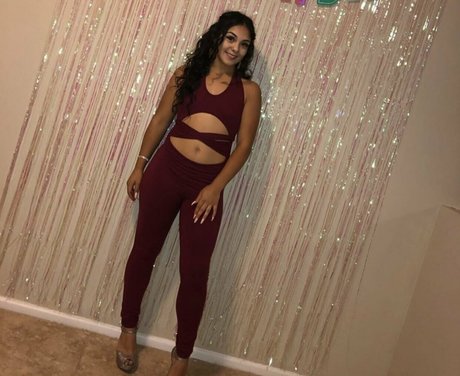 rissbby étoile adulte des photos