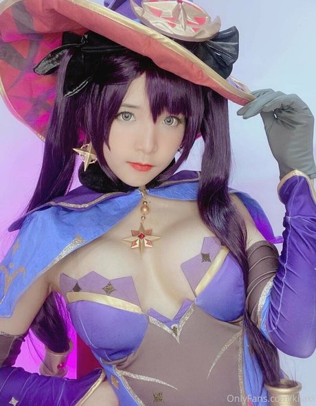 pikiichu modèle xxx des photos