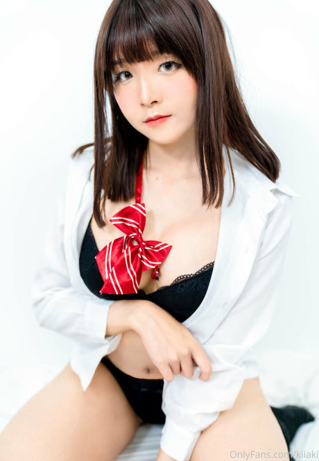 pikiichu actrice porno photo