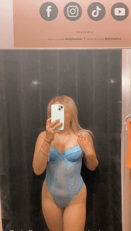 miababyyyxx étoile xxx des photos