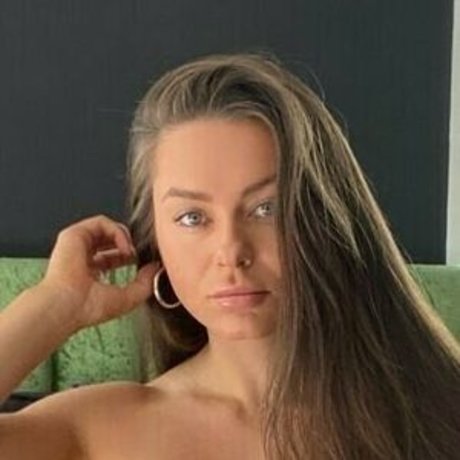 Bikerbiddie xxx star du porno galerie