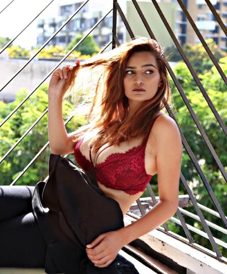 trio à gros seins onlyfans nus hd des photos