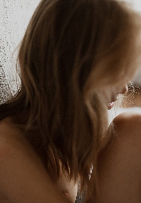 Alisa Kislyakova modèle pornographique img