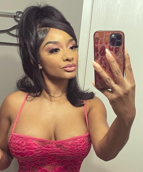 ashaughnfitness haut modèle images