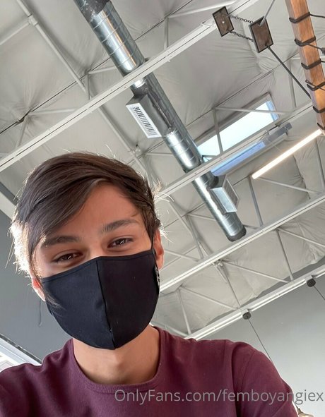 femboyangiesfeet nus étoiles archive