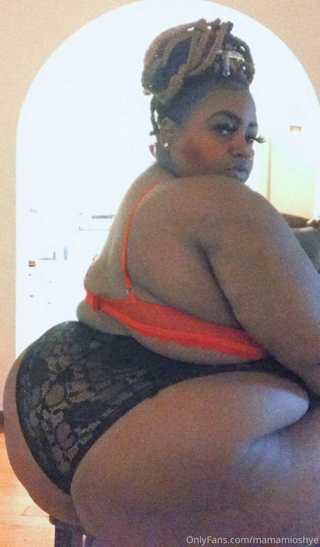 pawg ébène uniquementfans sexy en haute qualité galerie