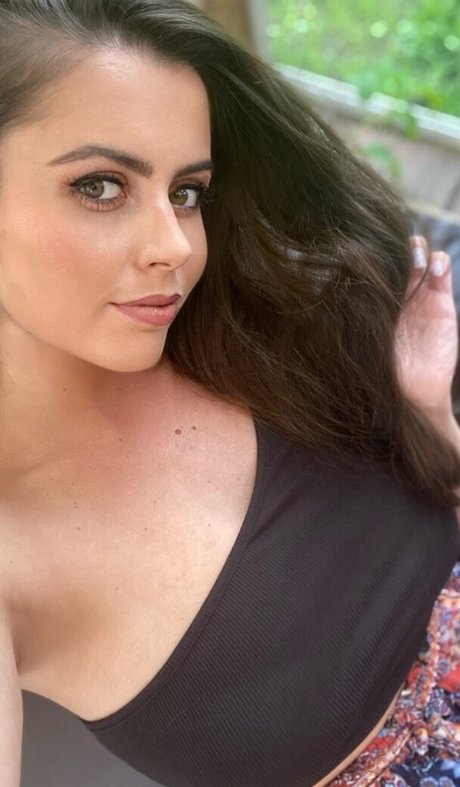 Victoria Boiadgieva modèle gratuit photos