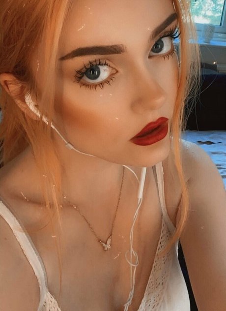 rebecccamua modèle gratuit galeries