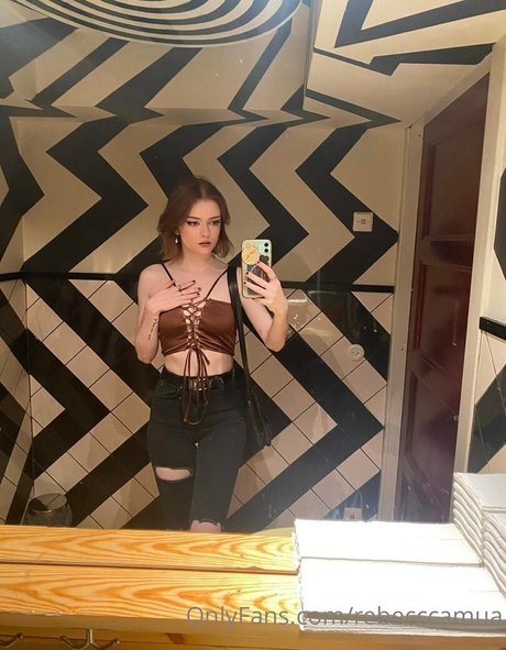 rebecccamua actrice artistique photos