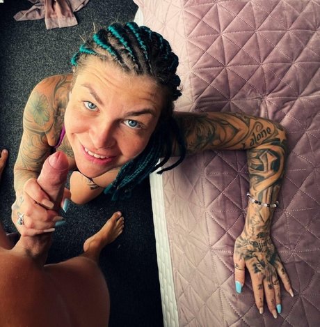 infirmière brune onlyfans chaud de haute qualité img