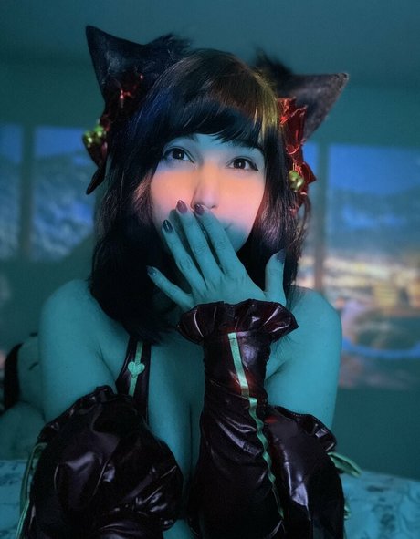 fans asiatiques célèbres haut gratuit des photos