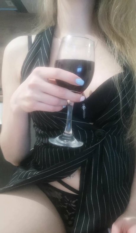 chatte giclante onlyfans érotique de haute qualité photos