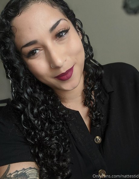 nattestid étoile sexy photo