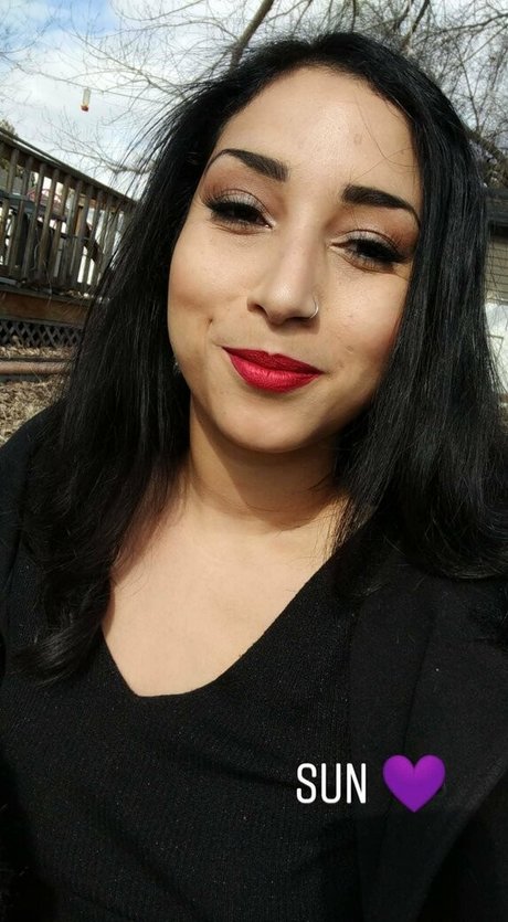 nattestid modèle exclusif image