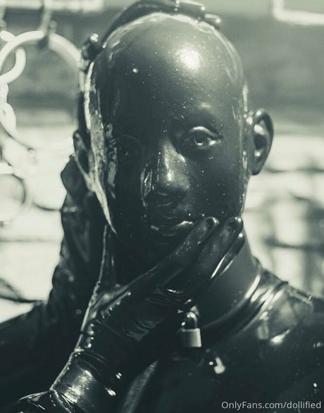 dollified star du porno érotique archive