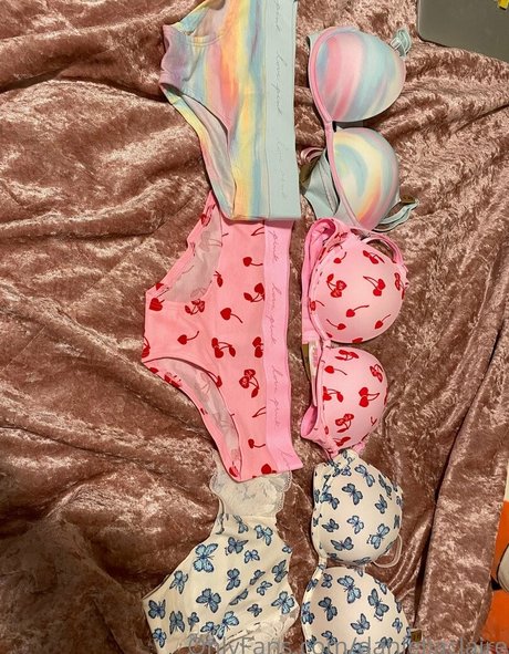 daniellaclaire mannequin image