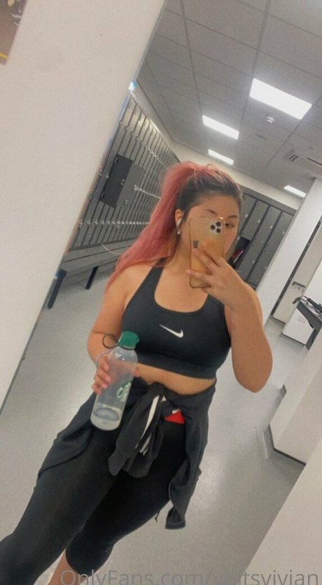 yoitsvivian jolie étoile photo