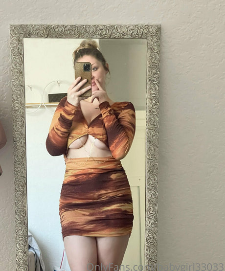 blonde au gros cul onlyfans chaud et sexy galeries