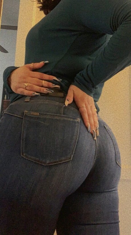 Bribeibi actrice artistique galerie