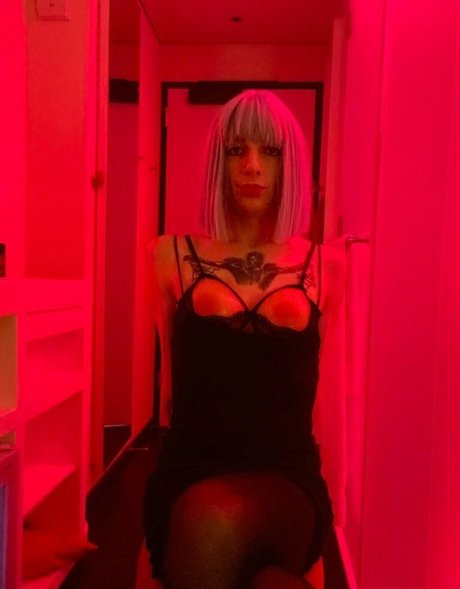 tsmonicamoon art star du porno photo