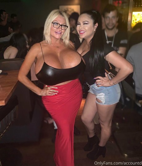 allegracolesworld étoile photos