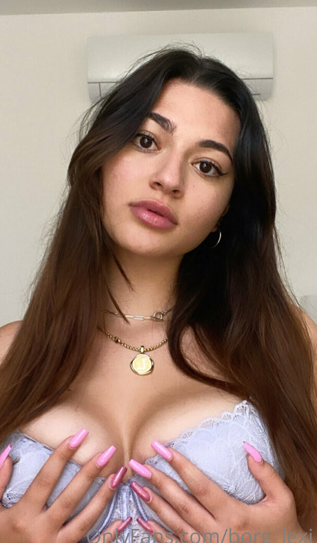 fellation asiatique onlyfans belle érotique galerie