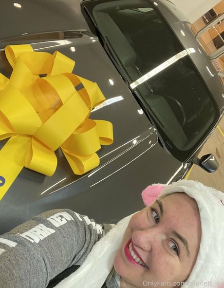 skarlett ivy top star photos