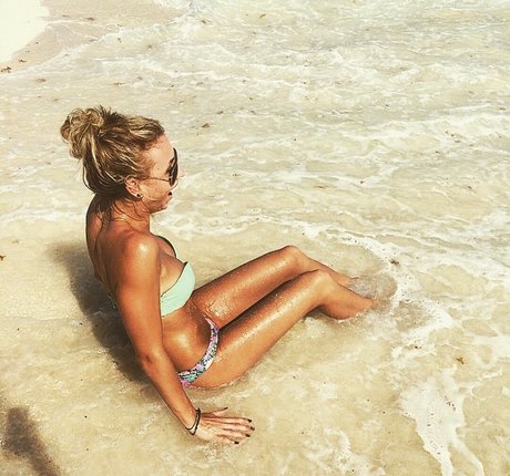 Jakki Farmer mannequin galeries